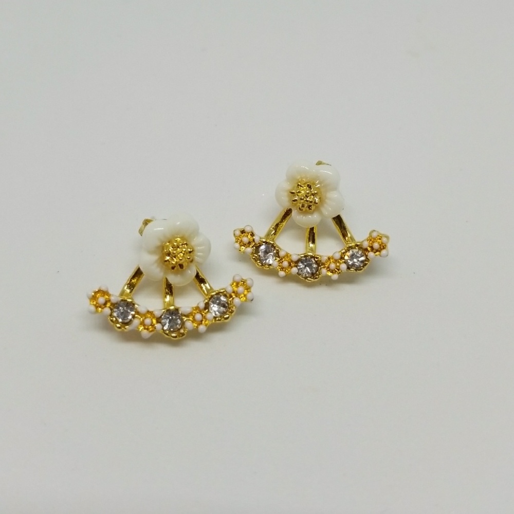 925 Sterling Silver Daisy Flower Earrings (Gold)