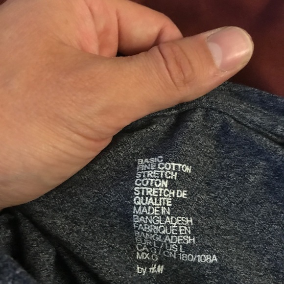 H&M basic stretch tee large - Picture 2 of 2