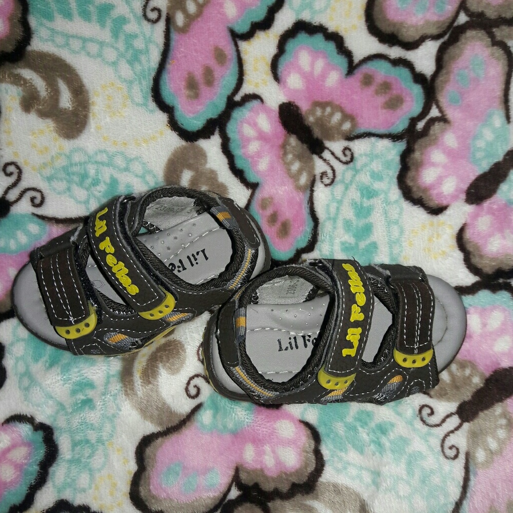 Infant boy sandal and shoe