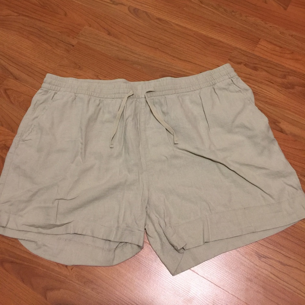 Khaki Linen Shorts