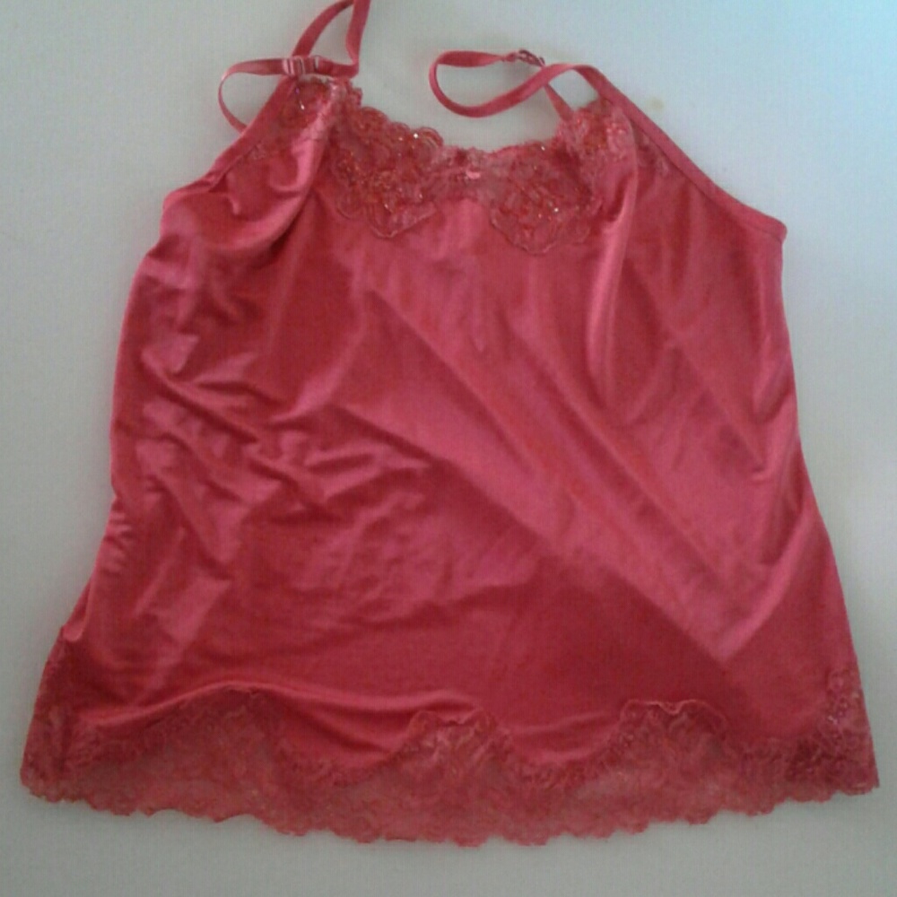 Lane Bryant Red Beaded 14/16 Polyester Cami. NICE!