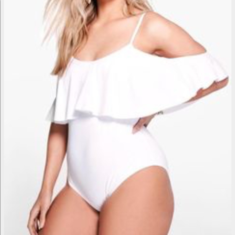 Plus-sized One Piece
