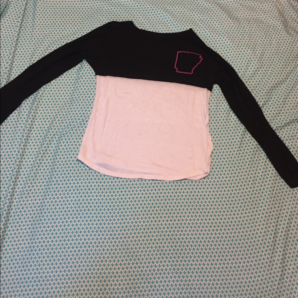 White and black long sleeve tee
