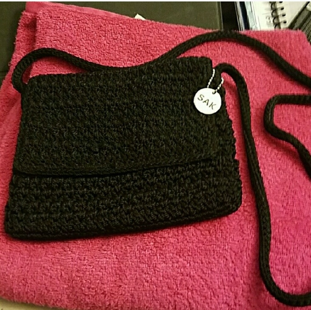 Sak black shoulder purse- like new!