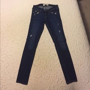 Hollister distressed skinny jeans
