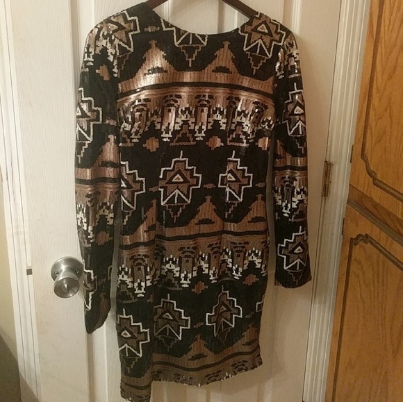 Squin Aztec print low back dress - Picture 2 of 4