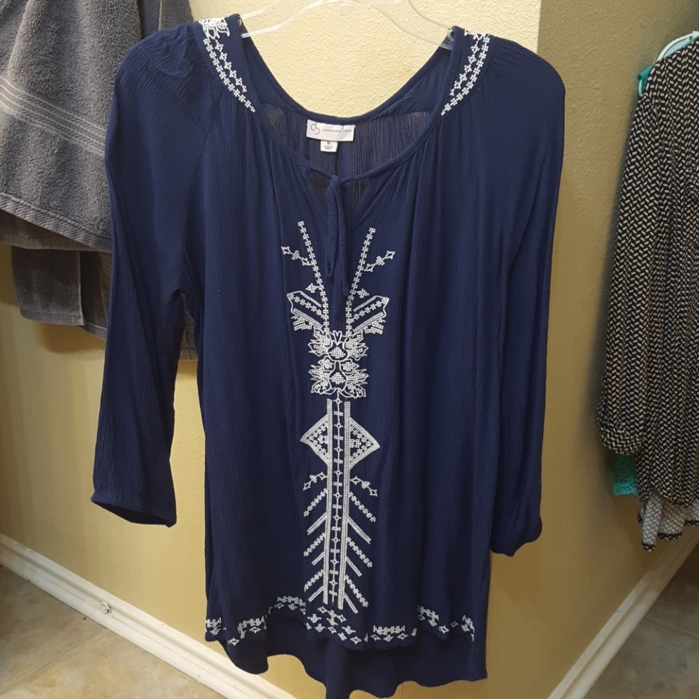 Beautiful lace detail blouse