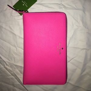 Kate Spade Travel Wallet