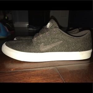 These are the SB BROWN TWEED