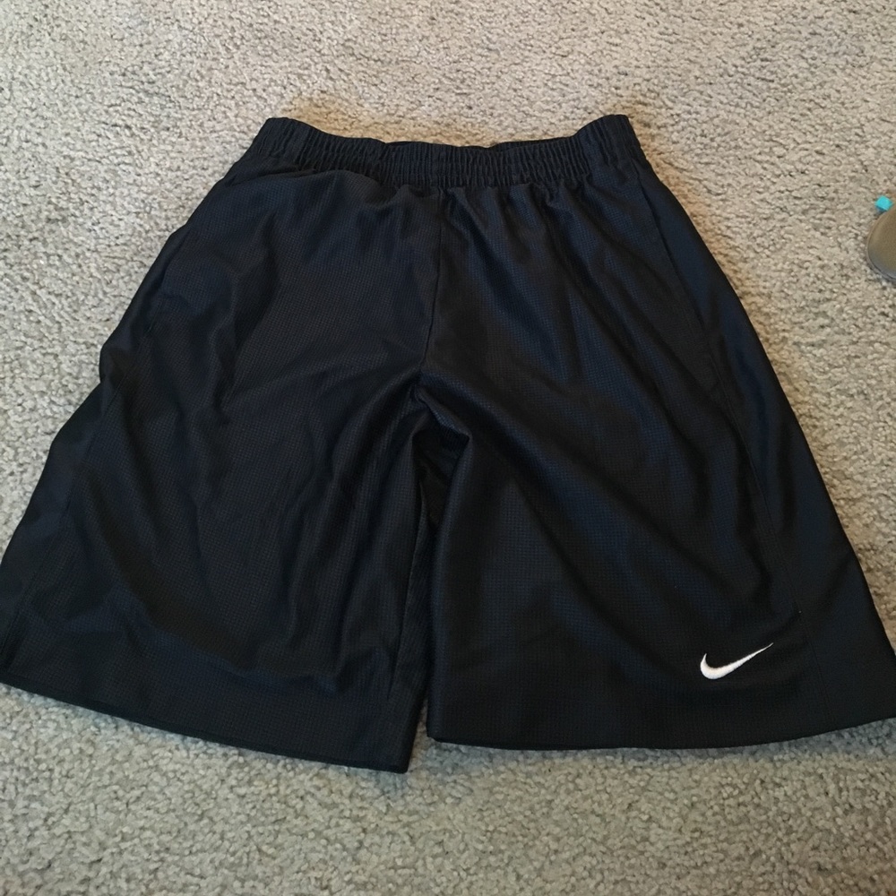 Basketball shorts