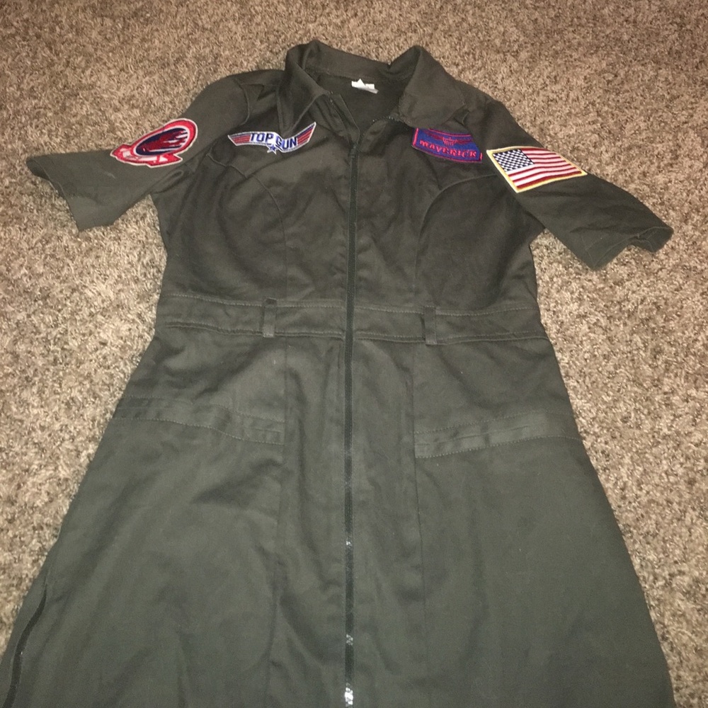 Top Gun costume