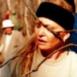 Meet your Posher, Ella