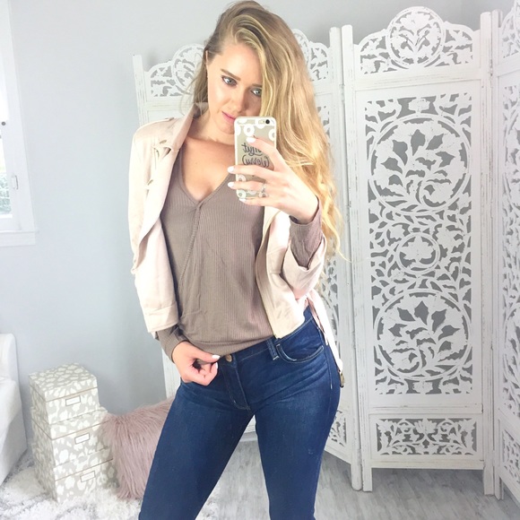 Test - Picture 7 of 11