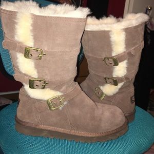 High brown uggs