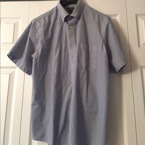 Croft and Barrow short sleeve dress shirt