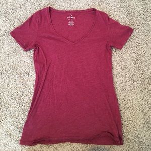 American Eagle V-neck