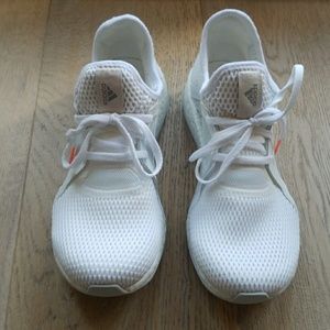 White Adidas pureboost women's size 8
