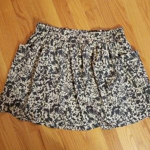 Speckled gray skirt