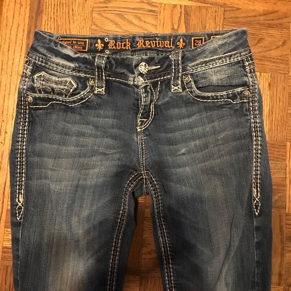 Rock revival Jeans size 28🌟