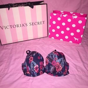 VICTORIA SECRET PINK WEAR EVERYWHERE BRA