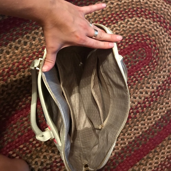 Charming Charlie's Tote - Picture 2 of 2