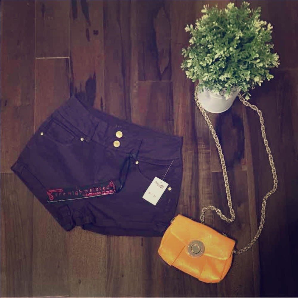Dark purple high waist short