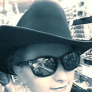 Meet your Posher, Tesla-dawn