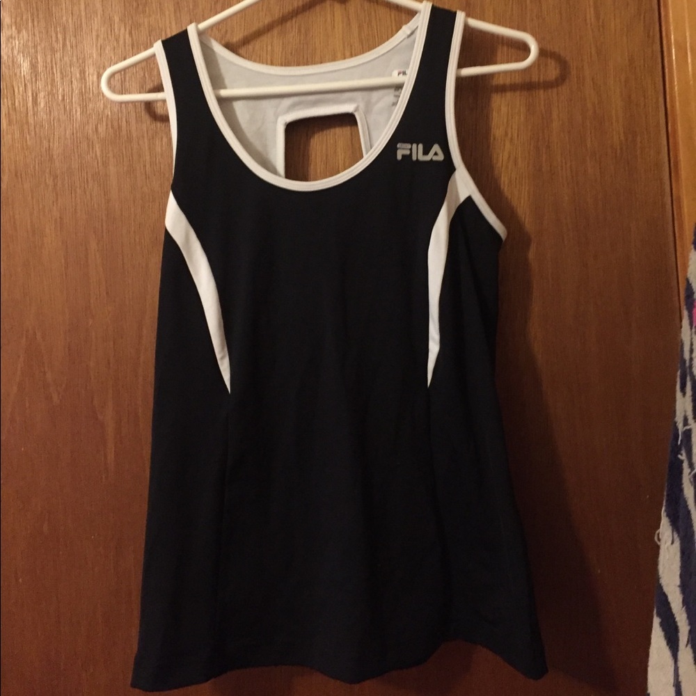 FILA running tank