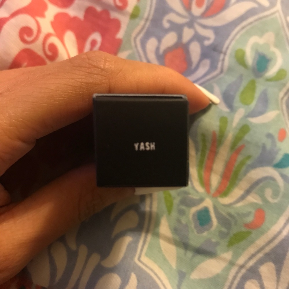 MAC cosmetics YASH lipstick