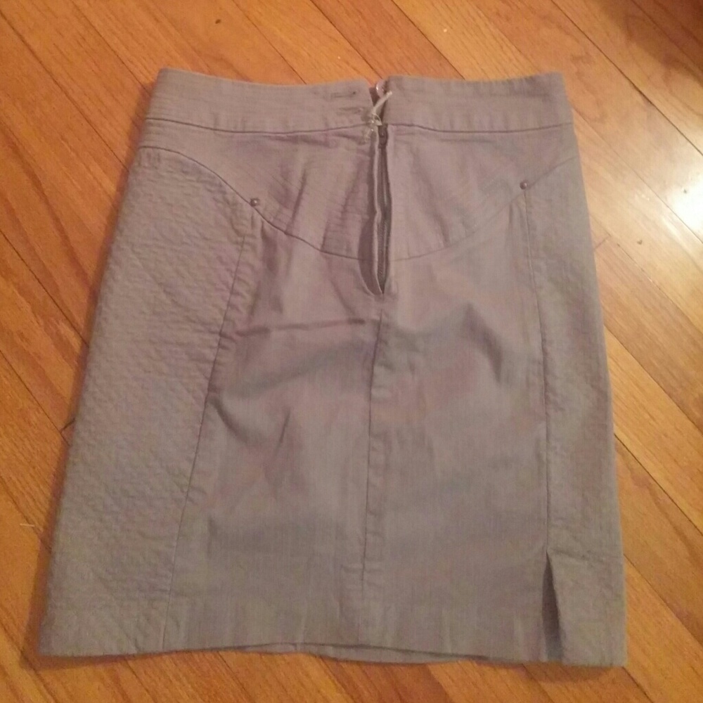 Light grey skirt