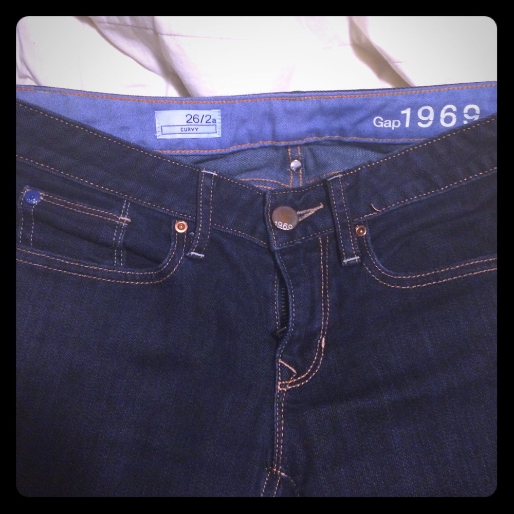 Gap curvy jeans. Like new. Barely worn