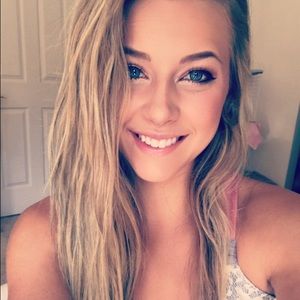Meet your Posher, Kassie
