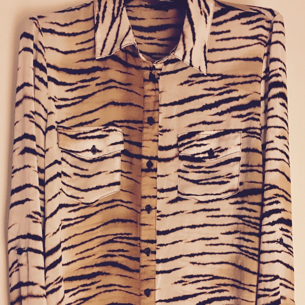 🍾SOLD🍾Women's sheer Tiger print blouse