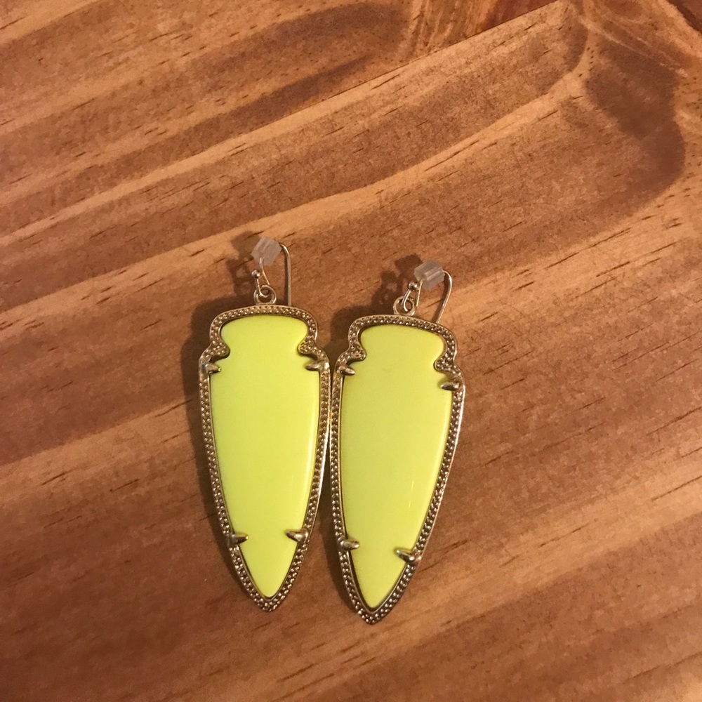 Kendra Scott Skylar Earrings in Yellow