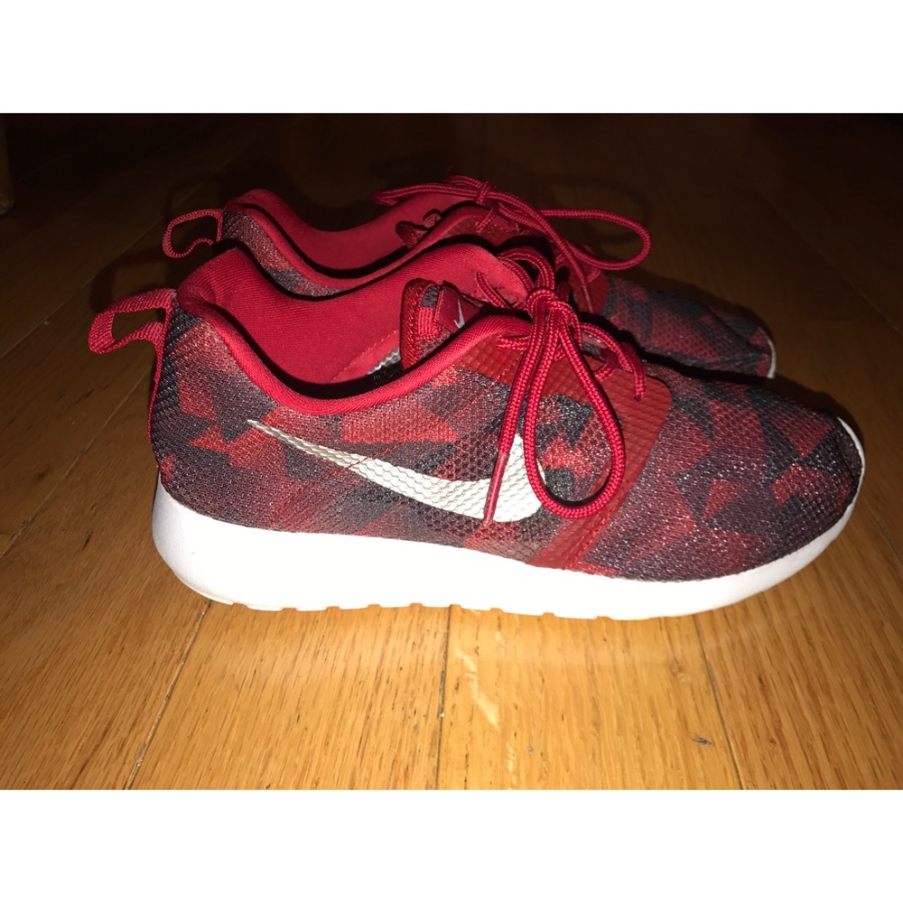 🌸Nike Roshes 🌸