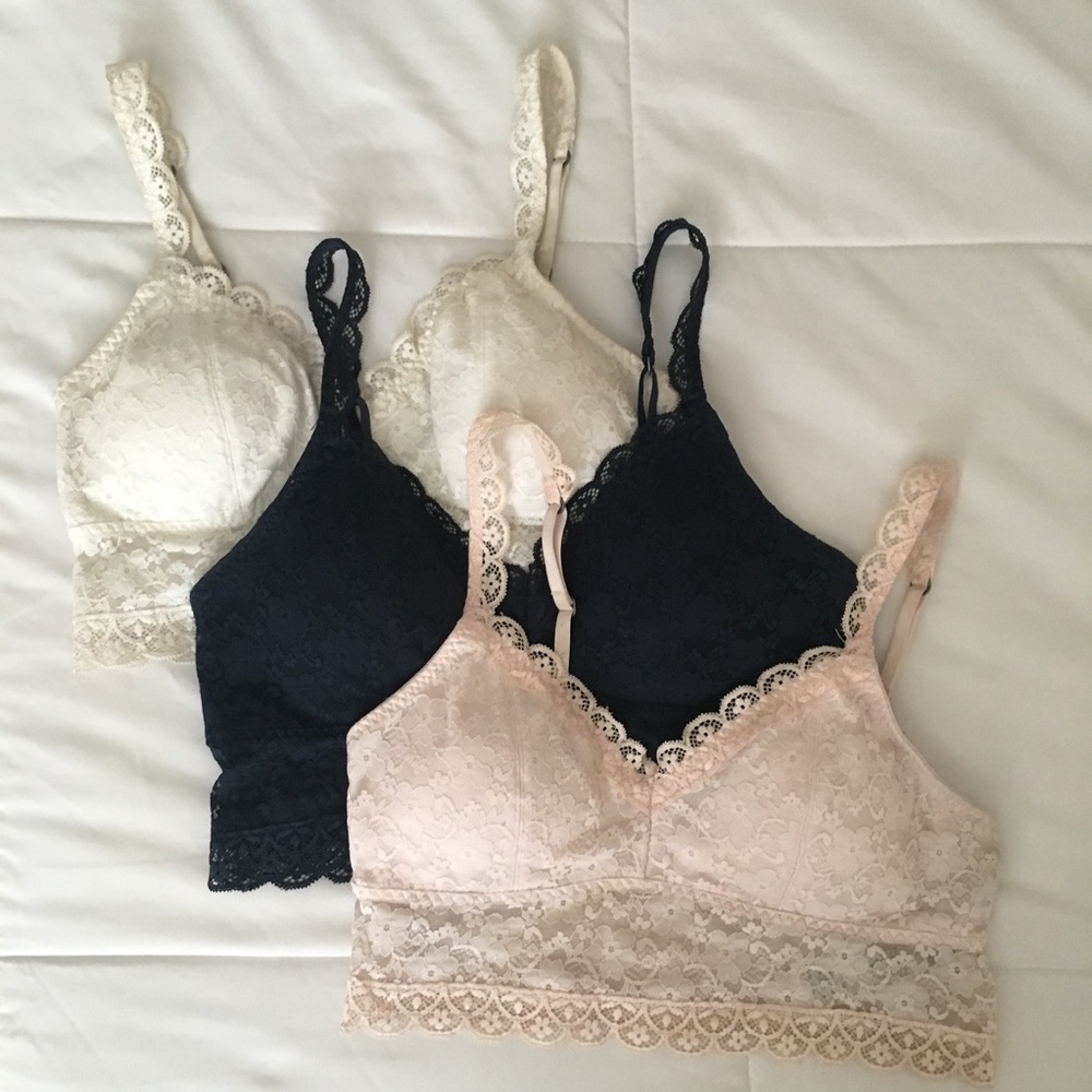 Hollister Laced Padded Bralettes Bundle