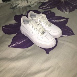 Nike Air Force One low size 4y