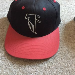 Falcon snapback