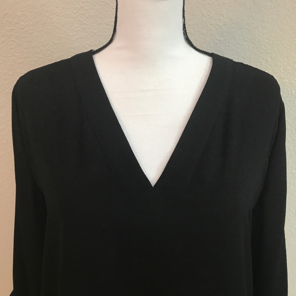 ❣️EXPRESS LOSE FIT SEXY TUNIC TOP❣️ - Picture 3 of 5