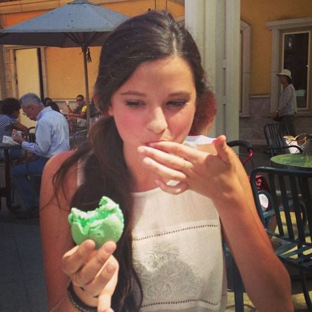 Meet your Posher, Alyse