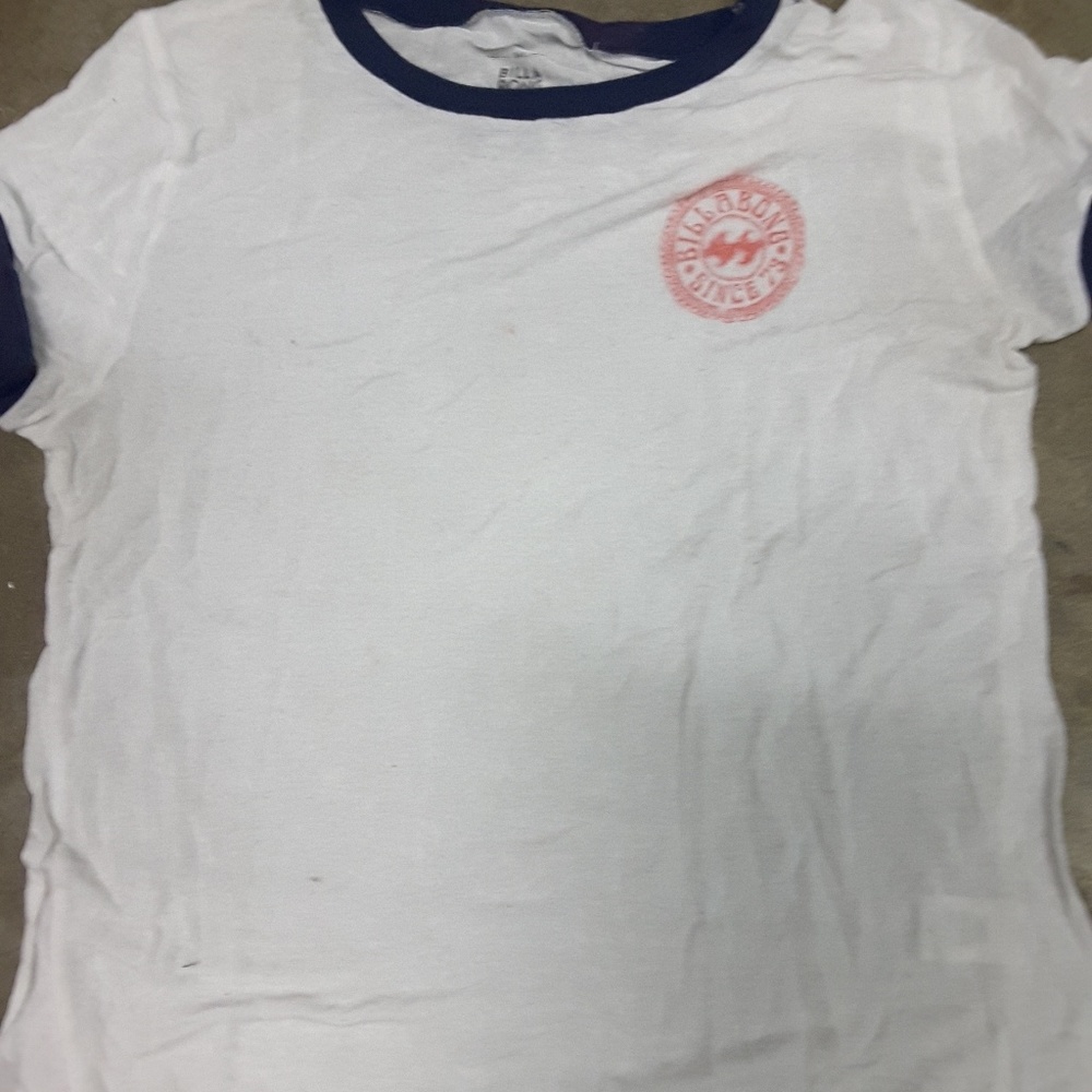 tshirt - Picture 2 of 4
