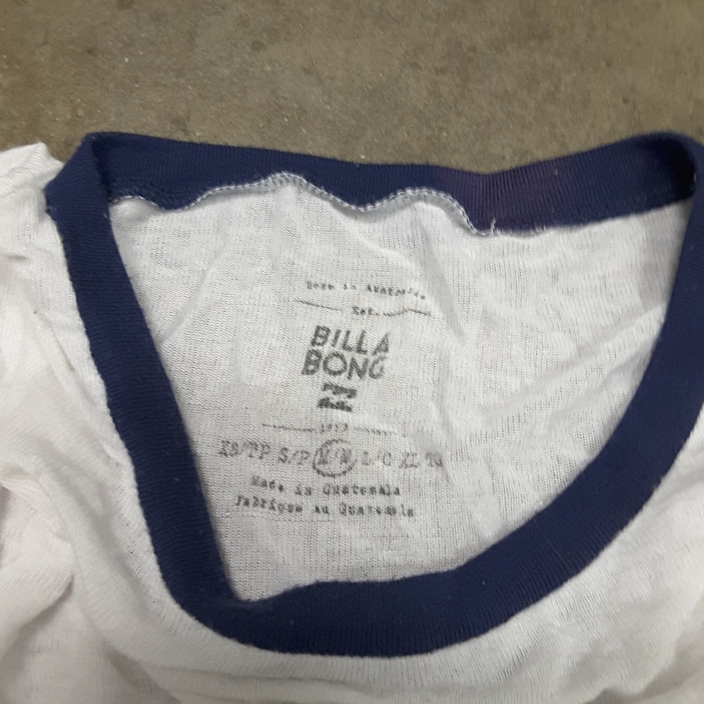 tshirt - Picture 3 of 4