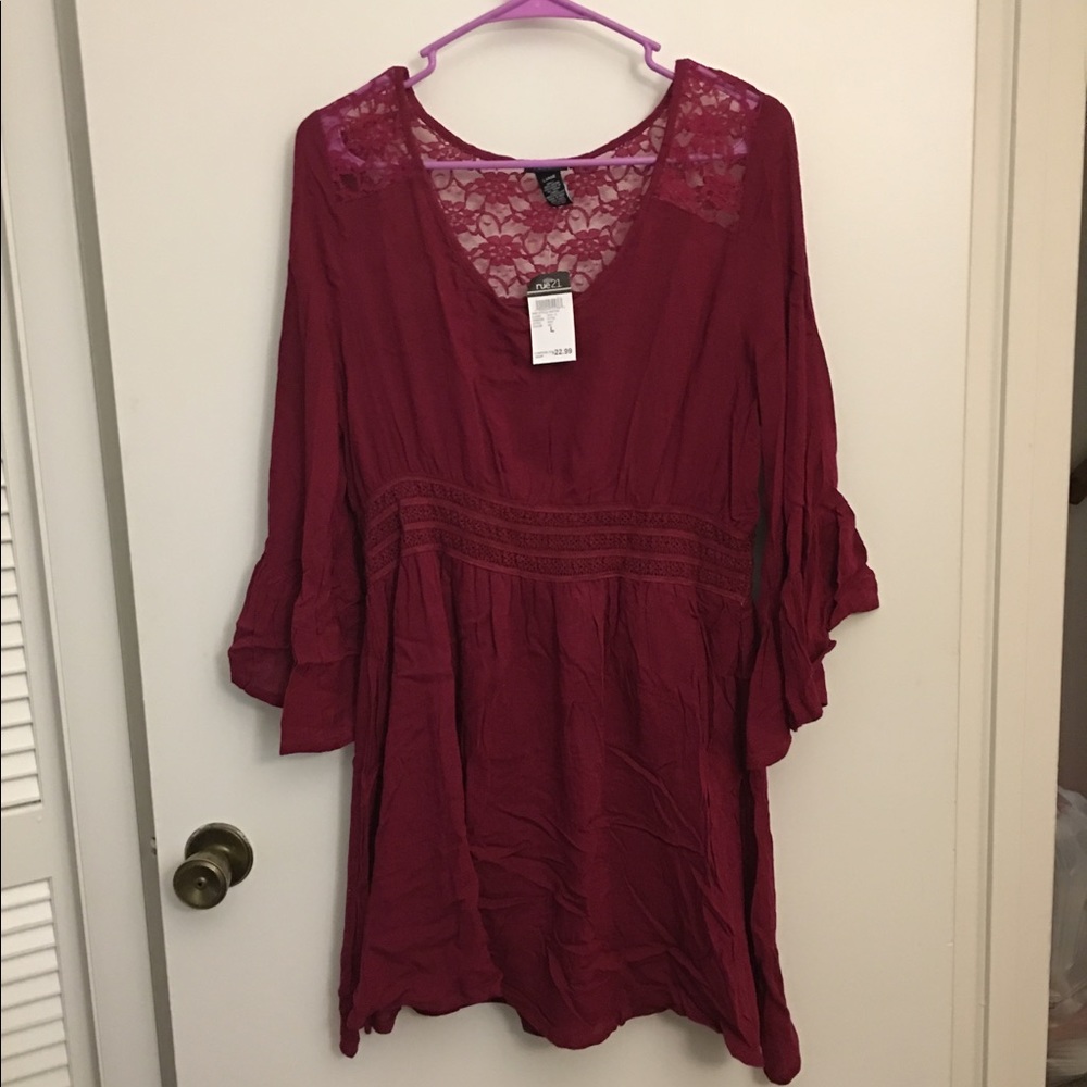 NWT!! Flow-y dress!
