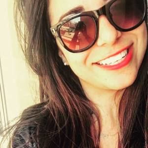 Meet your Posher, Vanessa