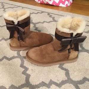 Short Brown Uggs with Leather Bow