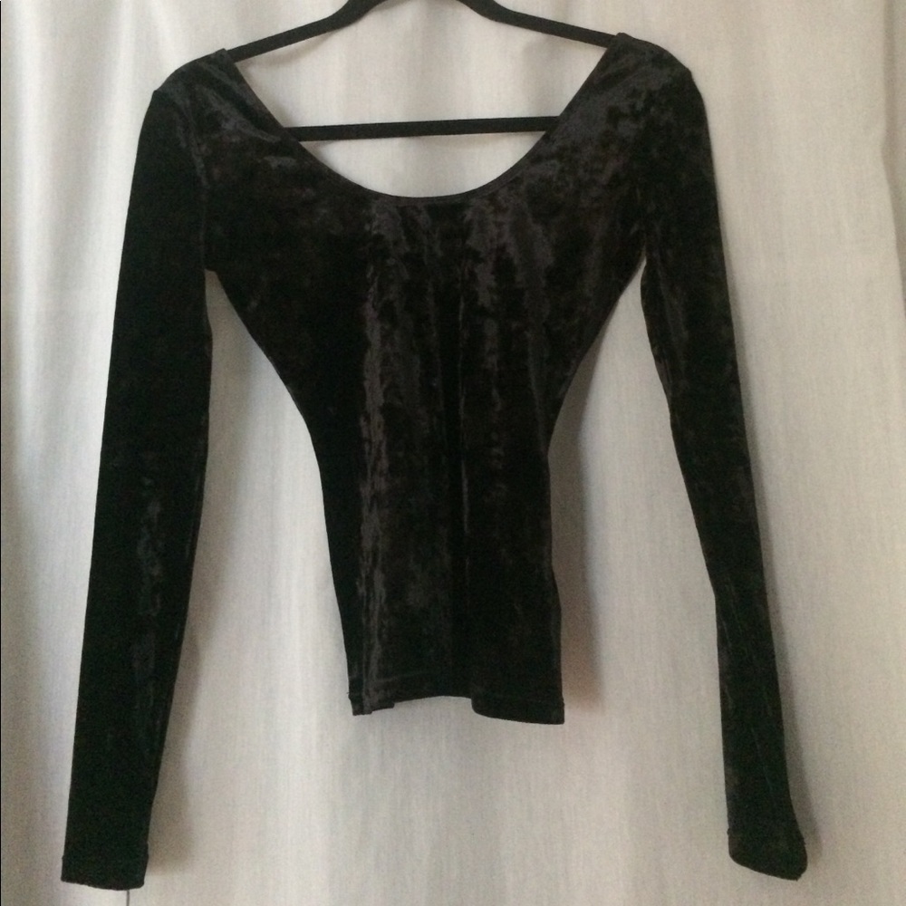 Black velvet top