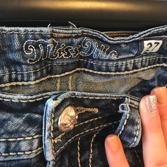 Miss me jeans, size 27, worn couple times - Picture 3 of 3