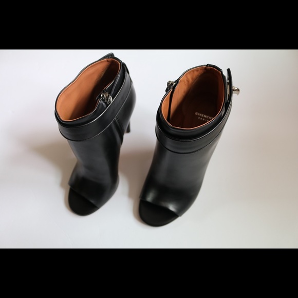 Givenchy Peep toe booties - Picture 6 of 7