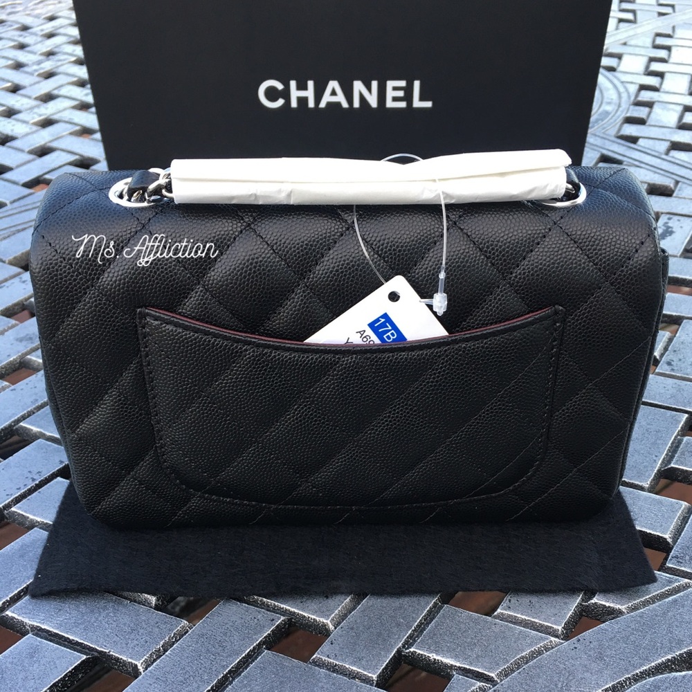 Sold on another platform. CHANEL Authentic Mini - Picture 2 of 8