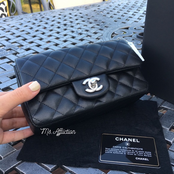 Sold on another platform. CHANEL Authentic Mini - Picture 3 of 8